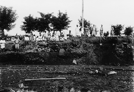 황남동 고분군 발굴장면