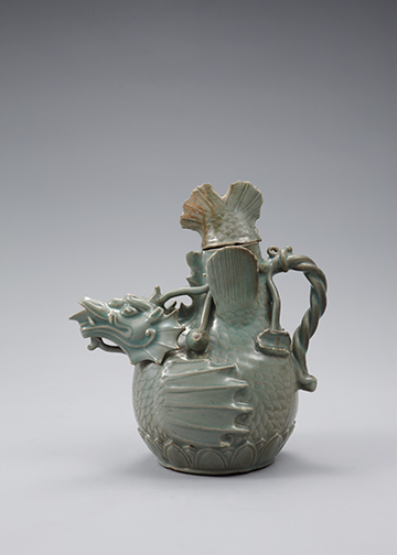  Celadon Dragon-shaped Ewer, Goryeo (12th century), Height: 24.3cm, National Treasure 61 