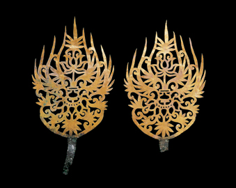  Gold Crown Ornaments for the Queen, Tomb of King Muryeong (Gongju), Baekje (sixth century), Length: 22.6cm, National Treasure 155 