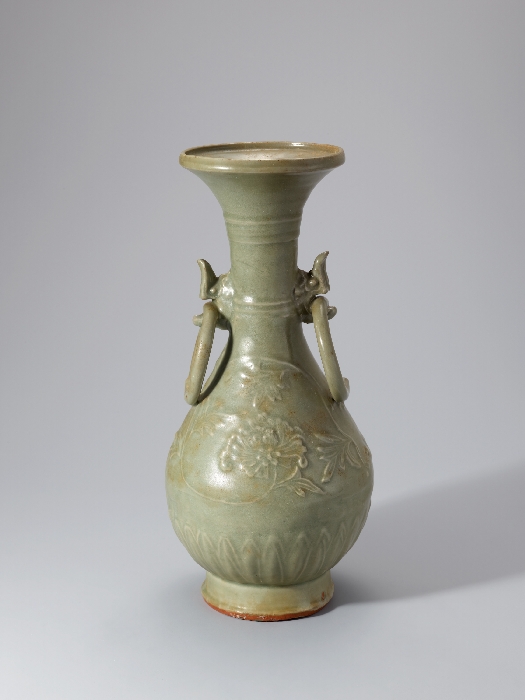 청자 양각 모란무늬 꽃병 이미지 1 보기