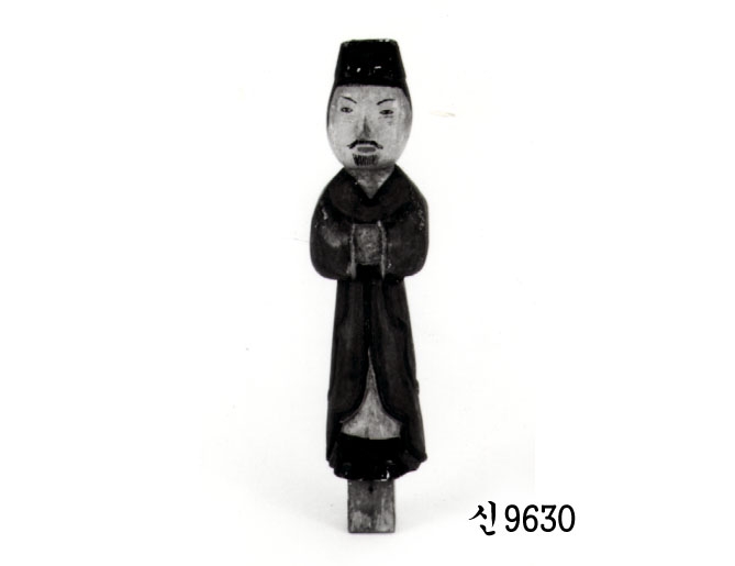 목제 인물상 이미지 1 보기