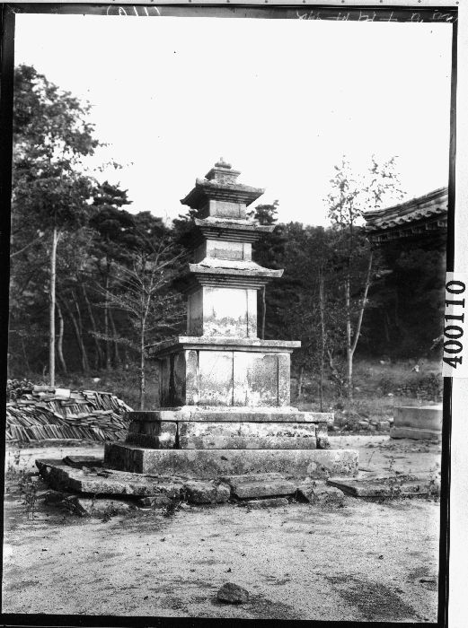 대구동구 동화사 금당암 삼층석탑 서탑 | 소장품 검색:국립중앙박물관 대구동구 동화사 금당암 삼층석탑 서탑 | 소장품 검색