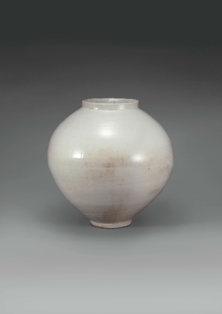 White Porcelain Jar (Moon Jar): Korean Sentiments and Aesthetics 이미지